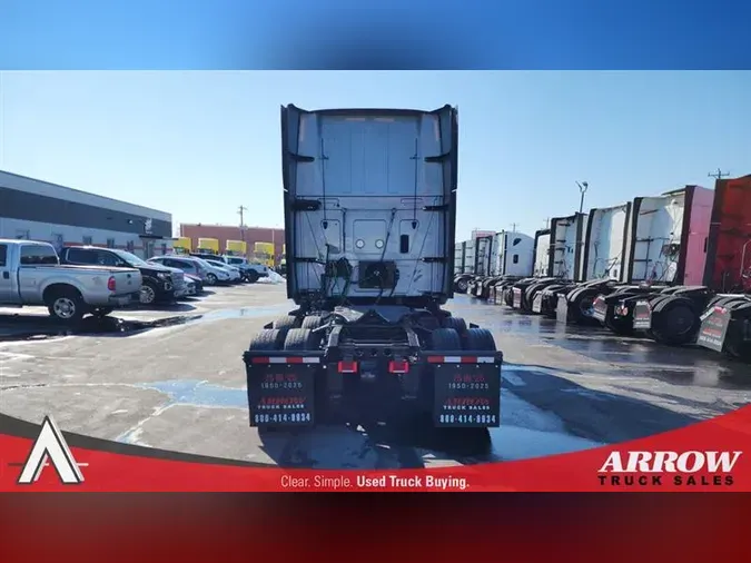 2022 INTERNATIONAL LT