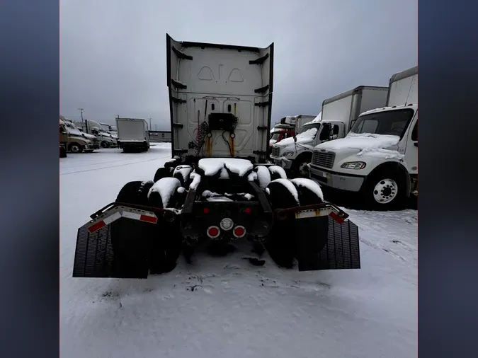 2019 FREIGHTLINER/MERCEDES CASCADIA 125