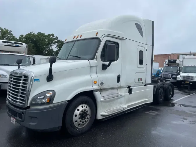 2019 FREIGHTLINER/MERCEDES CASCADIA 1256ef1de1879eba4566ff93bba739a332f