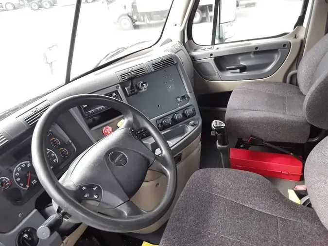 2018 FREIGHTLINER/MERCEDES CASCADIA 125