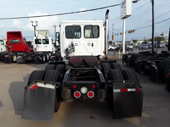 2021 FREIGHTLINER/MERCEDES NEW CASCADIA PX126646ef341ca79c72110d751b1c6ac9bd8e7