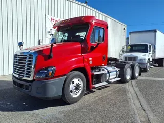 2018 FREIGHTLINER/MERCEDES CASCADIA 125