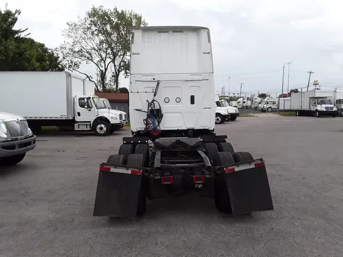 2020 NAVISTAR INTERNATIONAL LT625 SLPR CAB