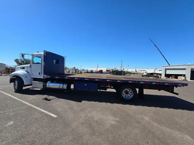 2021 Peterbilt 337