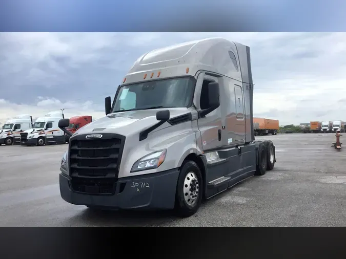 2024 Freightliner Cascadia