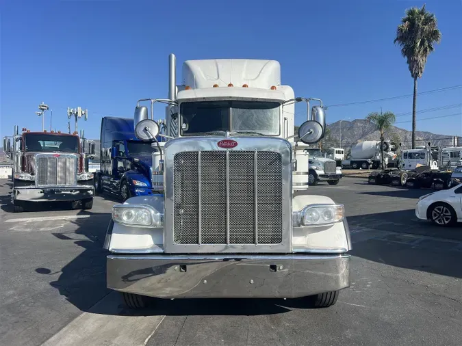 2018 Peterbilt 389