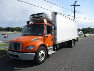 2013 FREIGHTLINER M2