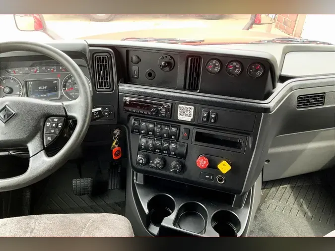 2021 INT LT625 6x4