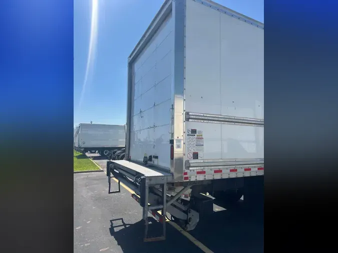 2020 Freightliner Business Class M2 106