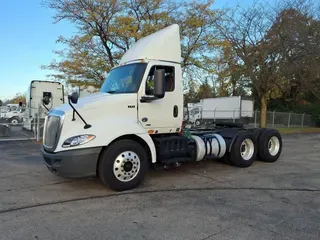 2020 NAVISTAR INTERNATIONAL RH613 DAYCAB T/A