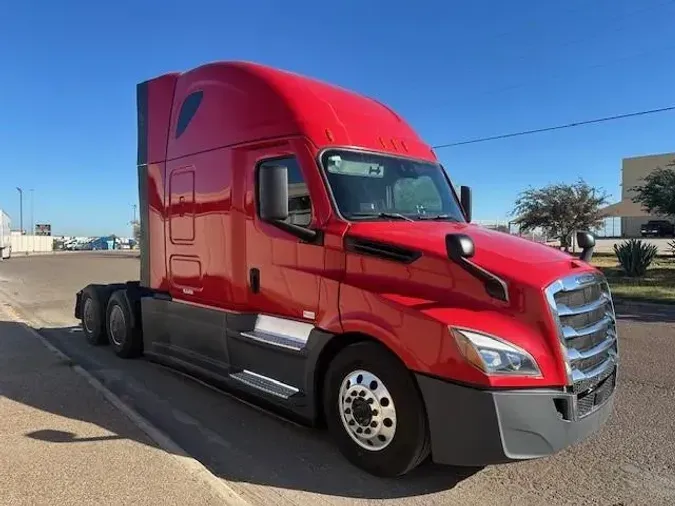 2021 Freightliner Cascadia