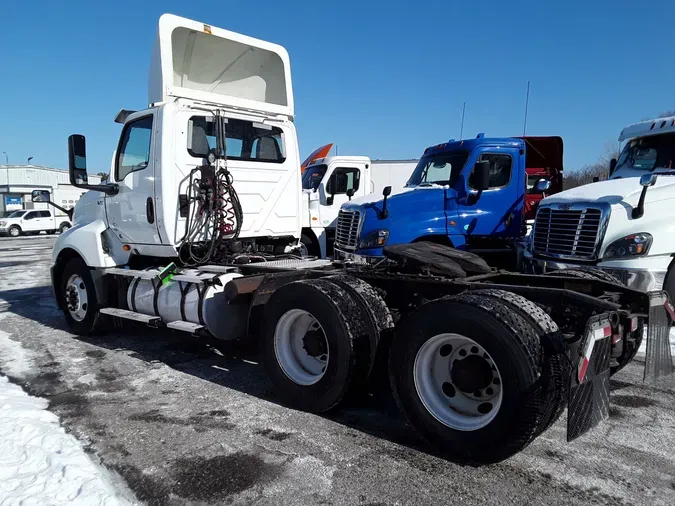 2019 NAVISTAR INTERNATIONAL LT625 DAYCAB T/A