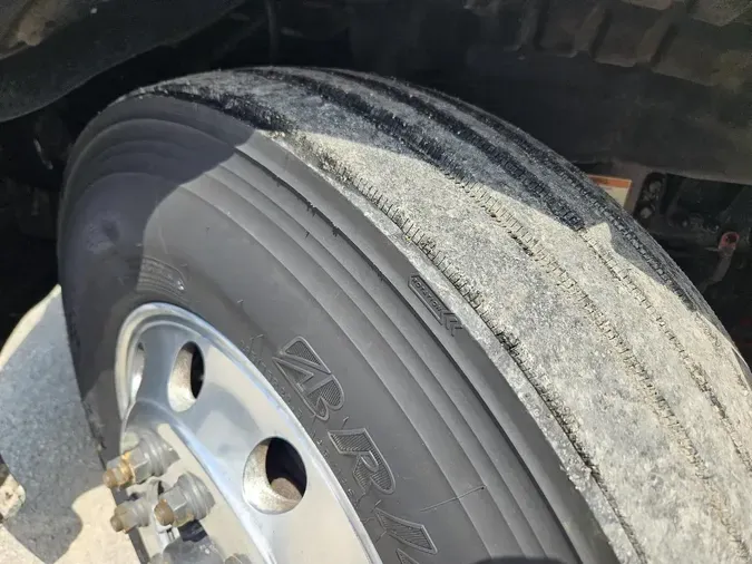 2021 FREIGHTLINER CASCADIA CA126