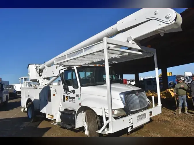 2004 ALTEC AA755L