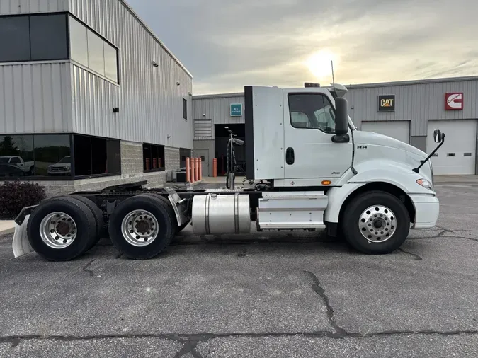2022 International RH613