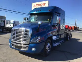 2018 FREIGHTLINER CASCADIA EVOLUTION