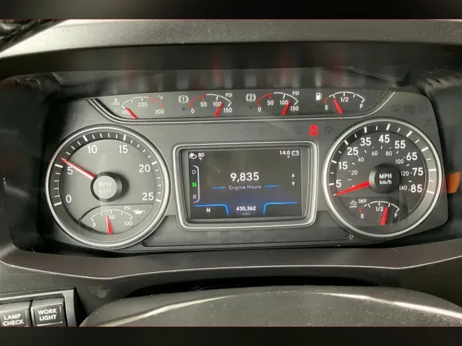2021 INT LT625 6x4