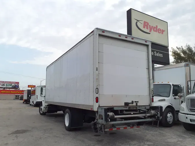 2014 FREIGHTLINER/MERCEDES M2 106