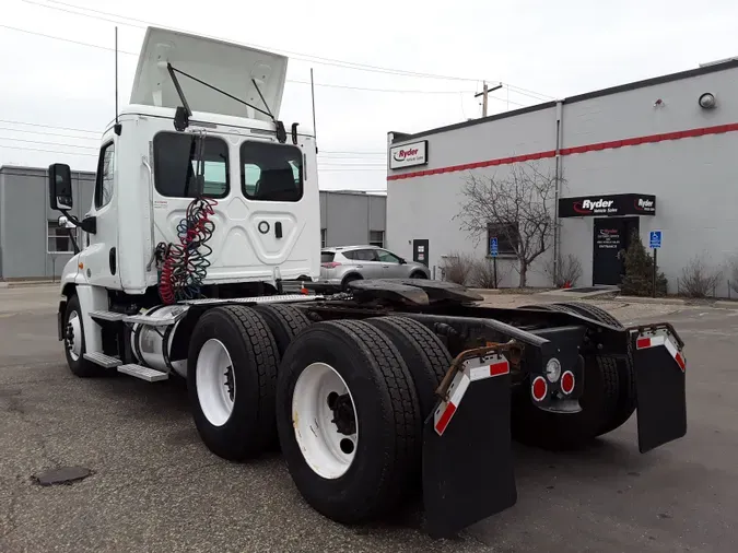 2018 FREIGHTLINER/MERCEDES CASCADIA 125