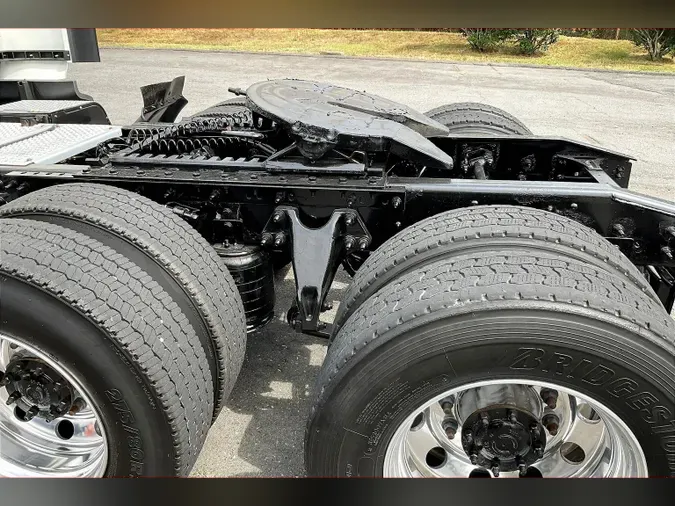 2021 INT LT625 6x4