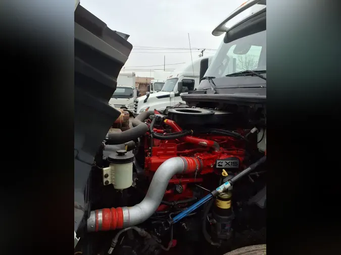 2019 NAVISTAR INTERNATIONAL LT625 DAYCAB T/A