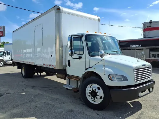 2018 FREIGHTLINER M2 106