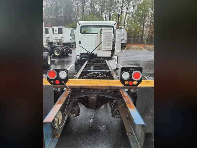 2014 FREIGHTLINER/MERCEDES M2 106