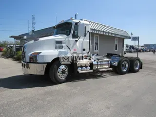 2026 MACK AN64T