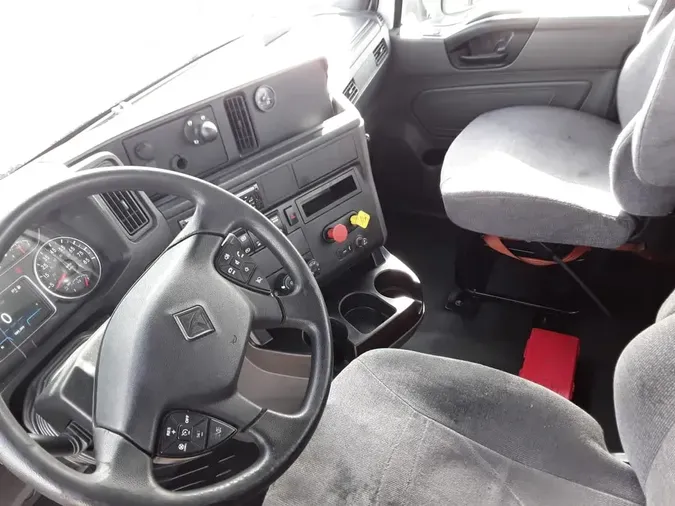 2020 NAVISTAR INTERNATIONAL RH613 DAYCAB T/A