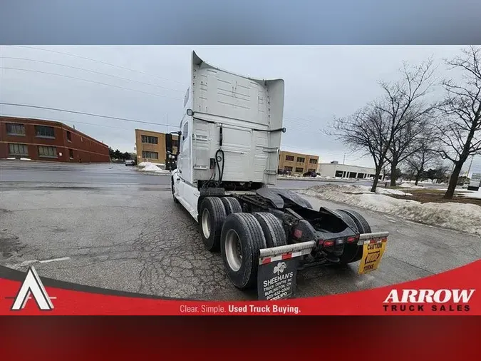 2021 VOLVO VNL64T760