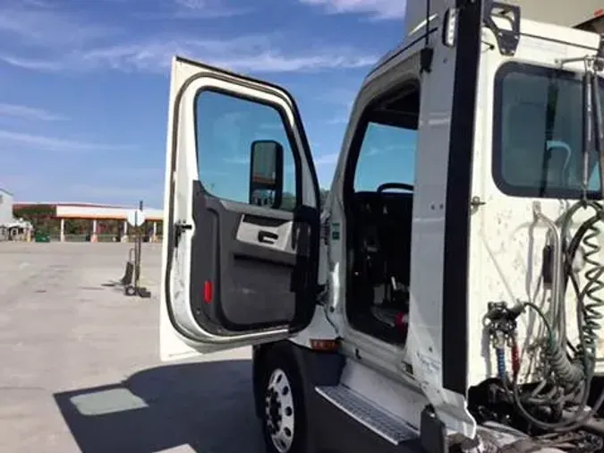 2019 Freightliner Cascadia