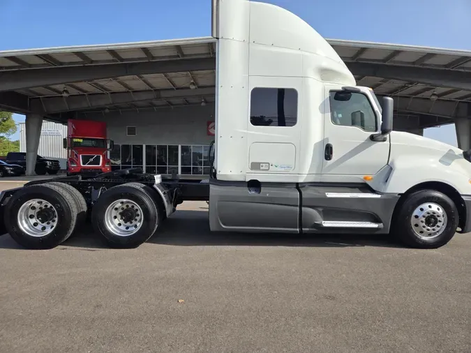 2019 International LT625