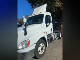 2016 FREIGHTLINER/MERCEDES CASCADIA 125