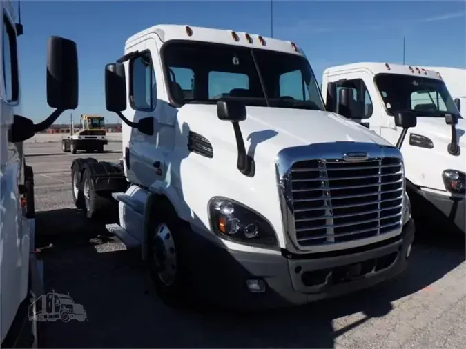 2018 FREIGHTLINER CASCADIA 1136f3bc7052421ed1c26a05a17205d55c3