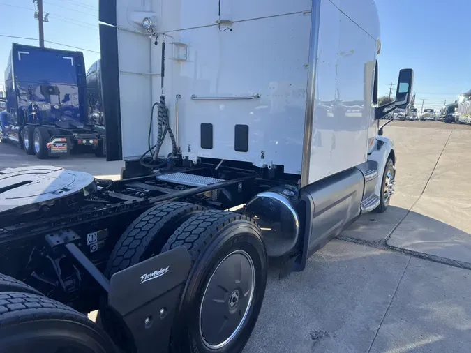 2020 Peterbilt 579