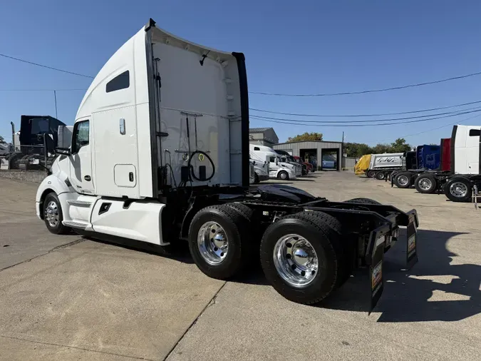 2022 Kenworth T6806f452a684739768c4956b5c04e7dc6d4