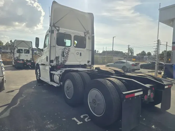2019 FREIGHTLINER/MERCEDES NEW CASCADIA PX12664