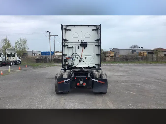 2021 Freightliner Cascadia