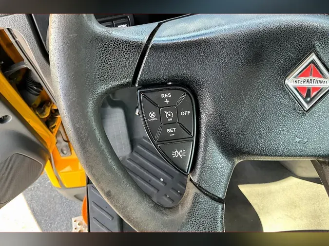 2019 INT LT625 6x4