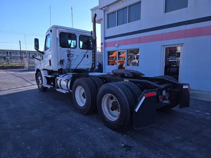 2020 FREIGHTLINER/MERCEDES NEW CASCADIA PX12664