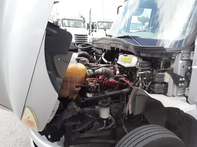 2018 NAVISTAR INTERNATIONAL 4300LP (4X2)