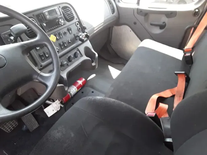 2019 FREIGHTLINER M2 1066f533844b42437f1de542e5e2467b9ef