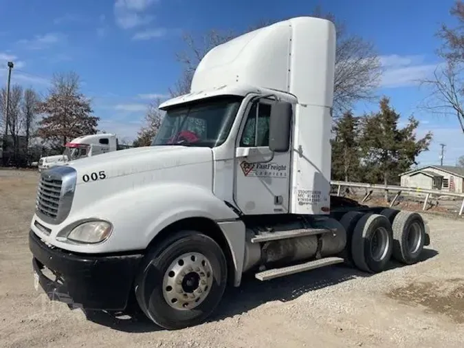2009 FREIGHTLINER COLUMBIA 1206f54e23447ebdb0b61cbeef881efe820