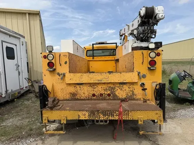 2011 FREIGHTLINER BUSINESS CLASS M2 106