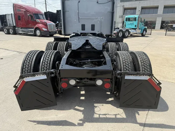 2021 Peterbilt 567