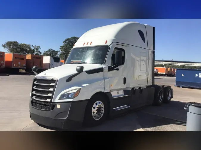 2021 Freightliner Cascadia