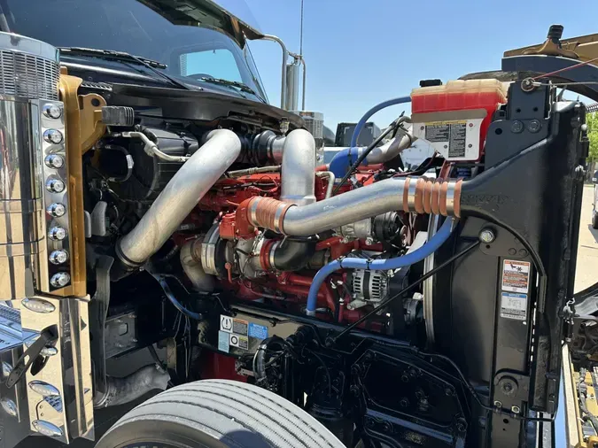 2025 Peterbilt 5896f60d528b74e4ca2a7e75a74aae4c969