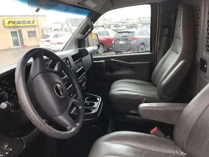 2017 GMC G23705