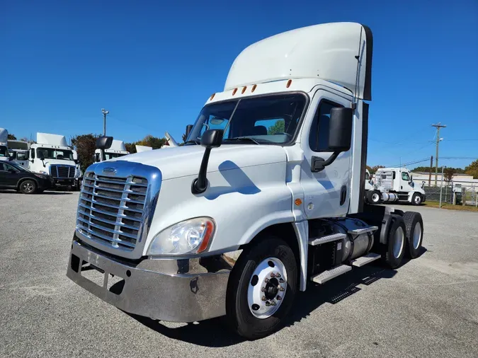 2017 FREIGHTLINER/MERCEDES CASCADIA 1256f66140fe87650fe4c8f1792a1187b26