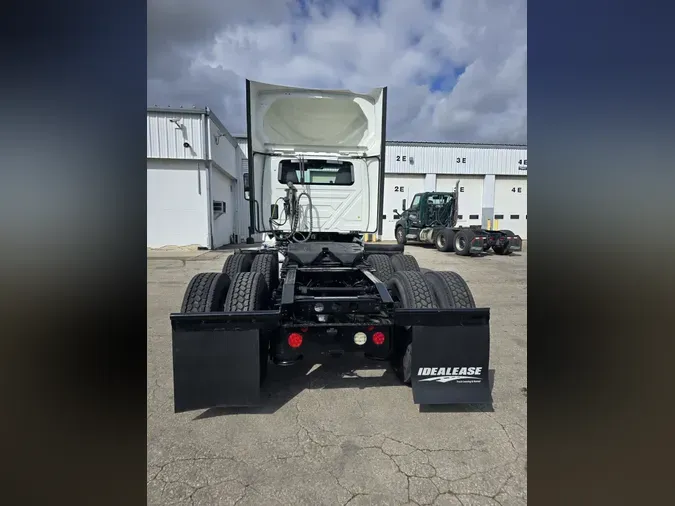 2020 International LT625